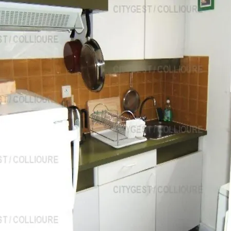 Studio For 2 People 아파트 *